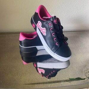 Barbie Black and Hot Pink Women's Low-Top Sneakers